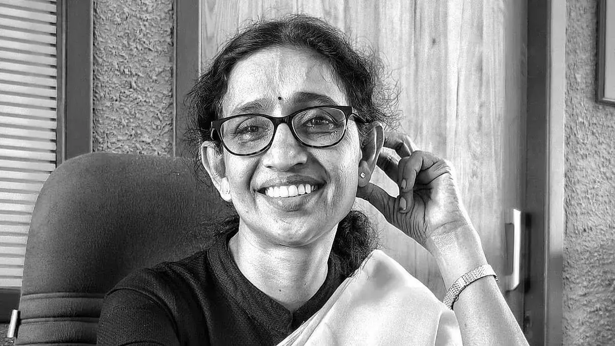 ED हमला मामला: केरल सरकार का बड़ा एक्शन, डिस्ट्रिक्ट प्लीडर टी गीनाकुमारी को हटाया