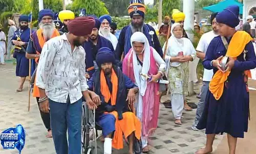 Uttarakhand से वापस लौटे 4 निहंगों का मोहाली गुरुद्वारे में जोरदार स्वागत
