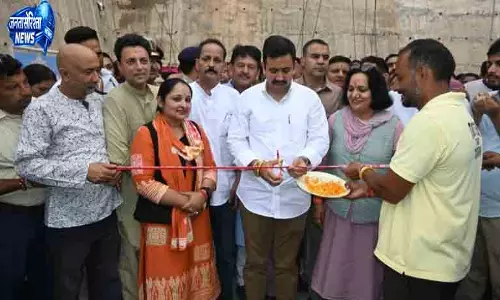 Mandi में 12 करोड़ की परियोजनाओं का उद्घाटन किया