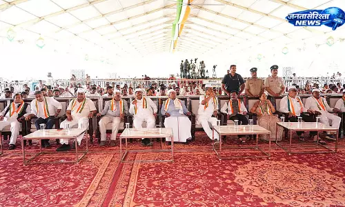 मैसूर सम्मेलन में सिद्धारमैया का BJP और संघ पर हमला, मतदाता सूची को लेकर भी उठाए सवाल