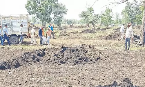 Khandwa : जंगल जमीन से अतिक्रमण हटाने का बड़ा अभियान