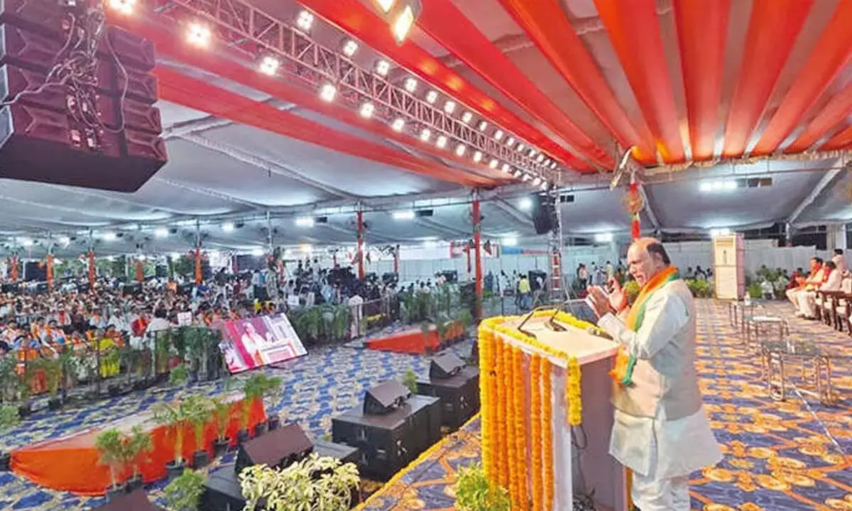 Telangana: लक्ष्मण ने तीन निगमों में भाजपा की जीत का आह्वान किया