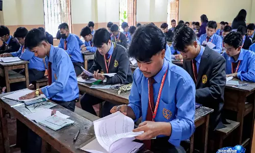 CBSE ने जारी की तीन-भाषा नीति गाइडलाइन, कक्षा 6 से लागू होगा नियम
