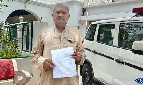 Jalaun, में मंदिर भूमि विवाद, प्रशासन से हस्तक्षेप की मांग