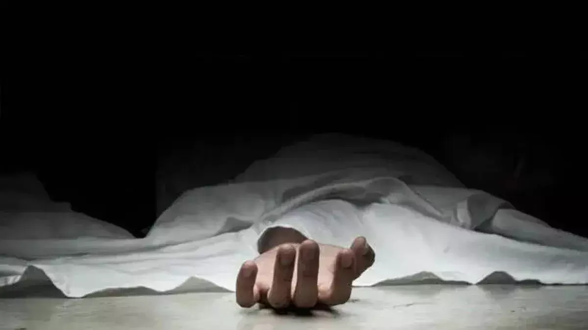 Thrissur में MBBS प्रथम वर्ष के छात्र ने छात्रावास की इमारत से कूदकर जान दे दी
