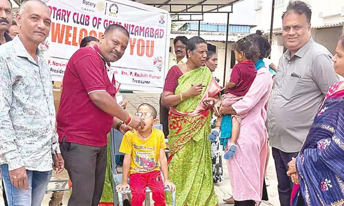 Telangana: रोटरी क्लब ऑफ जेम्स निज़ामाबाद पल्स पोलियो अभियान में शामिल हुआ