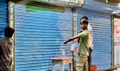 Itanagar: शहर को सुंदर बनाने की कवायद, दुकानों को नीला रंग करने का निर्देश