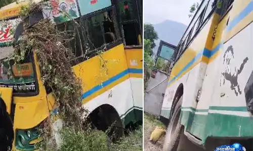 चालक की सूझबूझ से टला बड़ा हादसा, ब्रेक फेल होने पर भी सुरक्षित रुकी यात्रियों से भरी बस
