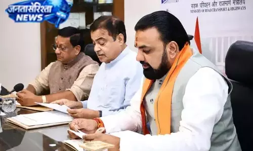 नितिन गडकरी से मिले सीएम सम्राट चौधरी, बिहार इंफ्रास्ट्रक्चर पर चर्चा