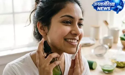 मानसून स्किन केयर: चिपचिपी त्वचा के लिए आसान उपाय