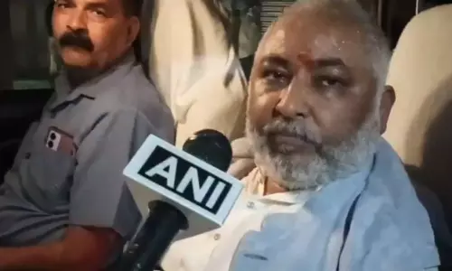 अखिलेश यादव के बयान पर मंत्री दया शंकर सिंह का पलटवार, बोले