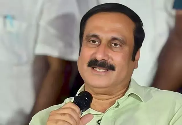 Anbumani ने 125 दिन रोजगार योजना पर उठाए सवाल Anbumani ने 125 दिन रोजगार योजना पर उठाए सवाल