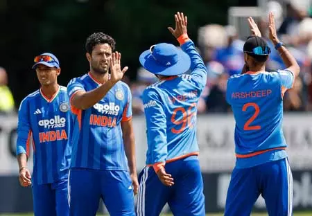 इन 5 कारणों की वजह से टीम इंडिया ने पहली बार गंवाई आयरलैंड के खिलाफ टी-20 सीरीज इन 5 कारणों की वजह से टीम इंडिया ने पहली बार गंवाई आयरलैंड के खिलाफ टी-20 सीरीज