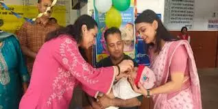 Dharamshala: पल्स पोलियो अभियान में जोरदार शुरुआत, पहले दिन 1,01,584 बच्चों को खुराक Dharamshala: पल्स पोलियो अभियान में जोरदार शुरुआत, पहले दिन 1,01,584 बच्चों को खुराक