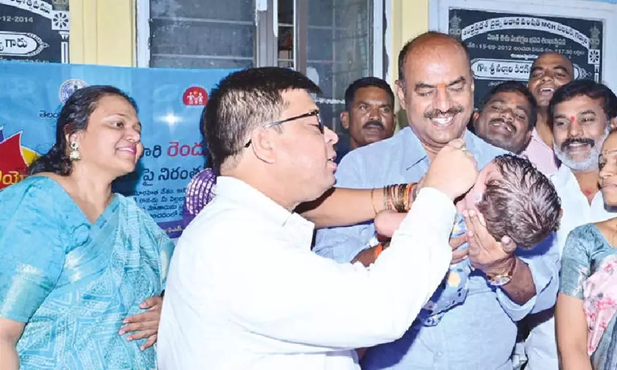 पांच वर्ष से कम उम्र के सभी बच्चों को पोलियो की खुराक अवश्य मिलनी चाहिए: विधायक पांच वर्ष से कम उम्र के सभी बच्चों को पोलियो की खुराक अवश्य मिलनी चाहिए: विधायक