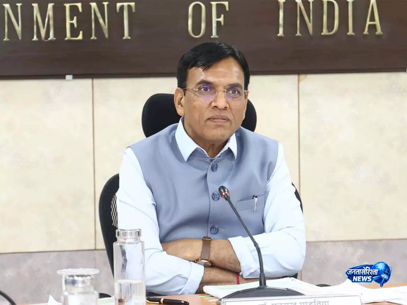 मांडविया ने ऐतिहासिक AVC पुरुष वॉलीबॉल कप में ब्रॉन्ज़ मेडल जीतने वाली भारतीय टीम को किया सम्मानित मांडविया ने ऐतिहासिक AVC पुरुष वॉलीबॉल कप में ब्रॉन्ज़ मेडल जीतने वाली भारतीय टीम को किया सम्मानित