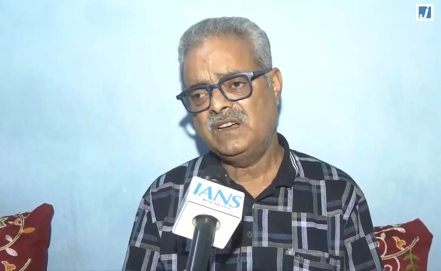 यासीन मलिक का नाम चार्जशीट में आने पर भड़के सरला भट्ट के परिजन, कड़ी सजा की मांग यासीन मलिक का नाम चार्जशीट में आने पर भड़के सरला भट्ट के परिजन, कड़ी सजा की मांग
