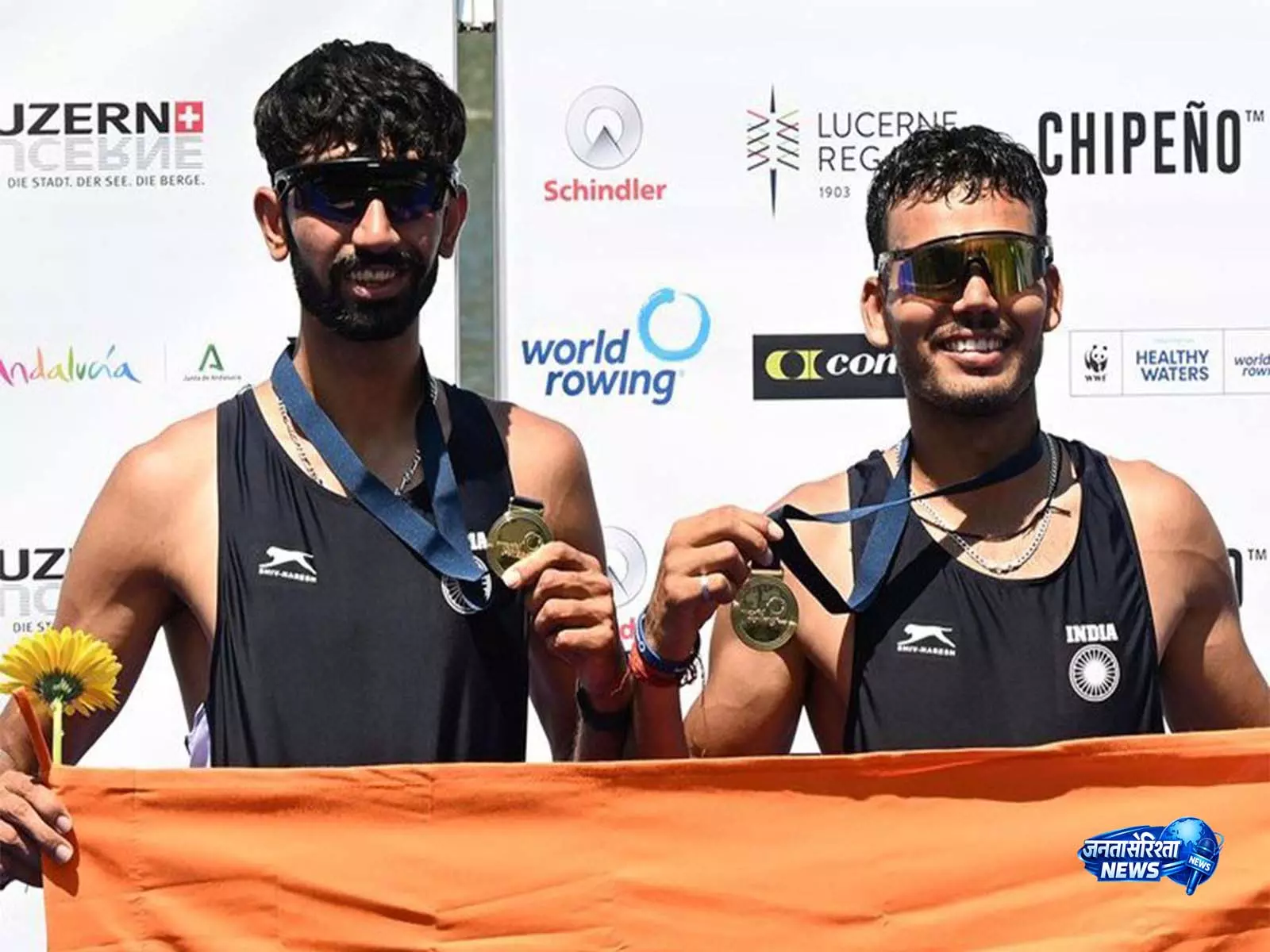 रोइंग वर्ल्ड कप में ऐतिहासिक गोल्ड मेडल जीतने पर भारतीय सेना ने Lakshay और उज्ज्वल की तारीफ़ की