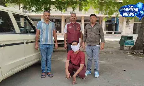 Faridabad होटल में नकली नोट छापते IT इंजीनियर गिरफ्तार