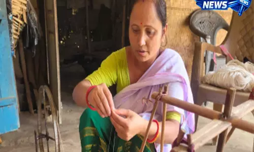 परंपरा से कारोबार तक का सफर, असम की कमिनी नाथ ने बुनाई को बनाया उद्यम परंपरा से कारोबार तक का सफर, असम की कमिनी नाथ ने बुनाई को बनाया उद्यम