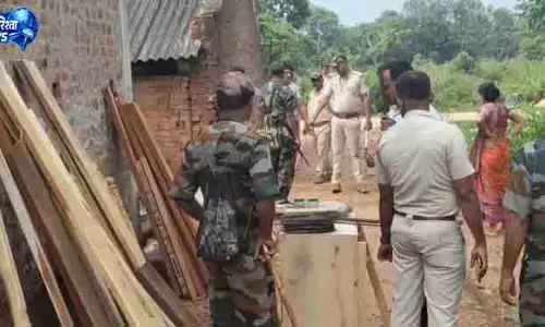 Chhendipada बंदूक निर्माण इकाई, लकड़ी डिपो का भंडाफोड़; दो गिरफ्तार