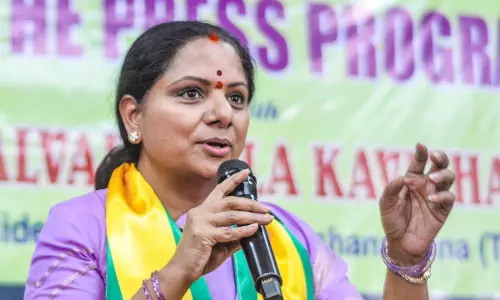 वोटर लिस्ट में बदलाव पर घमासान: कविता ने चुनाव आयोग से मांगा जवाब