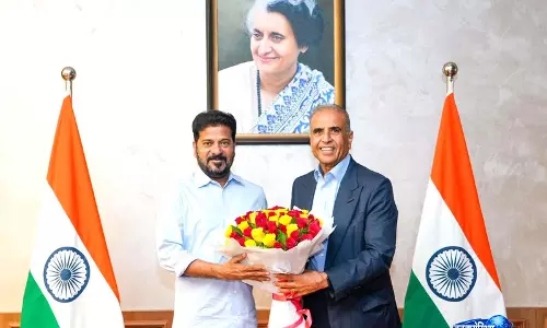भारती एंटरप्राइजेज के चेयरमैन सुनील भारती मित्तल ने तेलंगाना के CM रेवंत रेड्डी से मुलाकात की
