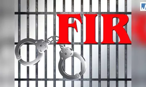 मोमोज खिलाने के बहाने कार में ले जाकर युवती से SEX की डिमांड, पुलिस ने आरोपी को दबोचा