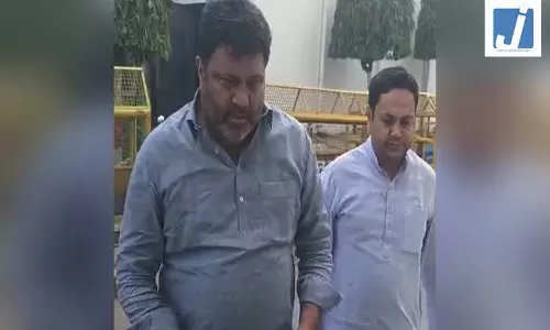 सपा: मुख्य सचेतक पद से कमाल अख्तर का इस्तीफा, बोले- अखिलेश यादव के आदेश पर लिया फैसला