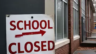 Srinagar: ग्रीष्मकालीन छुट्टियों को लेकर कोई आधिकारिक आदेश नहीं