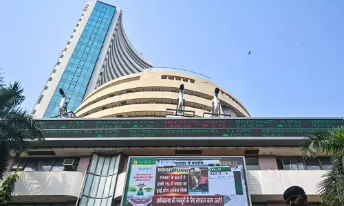 IT शेयरों में बिकवाली से टूटा बाजार: सेंसेक्स-निफ्टी गिरे
