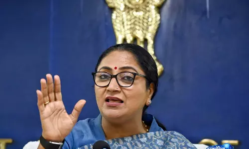 नई दिल्ली EV नीति में बड़ा बदलाव, अनिवार्य ट्रांजिशन का प्रावधान: CM