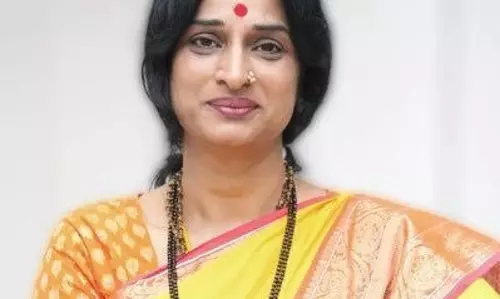 तेलंगाना भाजपा नेता माधवी लता ने निशानेबाजी प्रतियोगिता में जीता स्वर्ण पदक