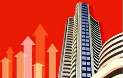 सकारात्मक वैश्विक संकेतों के चलते हरे निशान में खुला बाजार, सेंसेक्स-निफ्टी में 0.30 प्रतिशत से ज्यादा की बढ़त सकारात्मक वैश्विक संकेतों के चलते हरे निशान में खुला बाजार, सेंसेक्स-निफ्टी में 0.30 प्रतिशत से ज्यादा की बढ़त