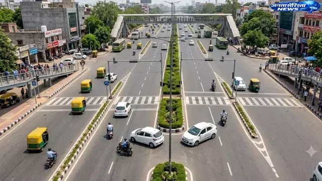 Delhi : 25 लालबत्तियों पर ‘बैक टू बैक यू-टर्न’ योजना, जाम कम करने की नई पहल Delhi : 25 लालबत्तियों पर ‘बैक टू बैक यू-टर्न’ योजना, जाम कम करने की नई पहल