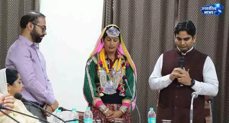 Dharamshala में नवनिर्वाचित पार्षदों ने ली शपथ Dharamshala में नवनिर्वाचित पार्षदों ने ली शपथ