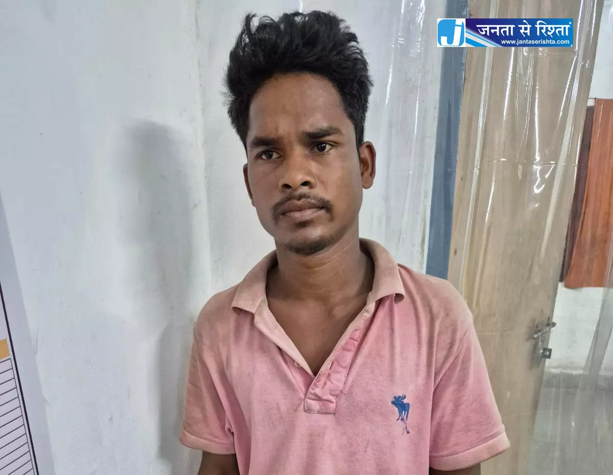 गली से बाइक चोरी, उड़ा ले जाने वाला शातिर अरेस्ट गली से बाइक चोरी, उड़ा ले जाने वाला शातिर अरेस्ट
