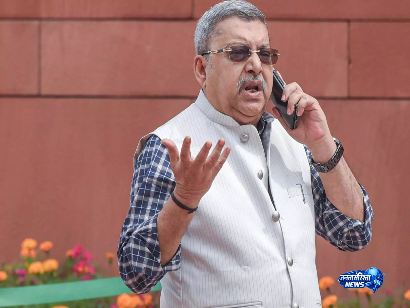 शाहिद दिवस कार्यक्रम की अनुमति रद्द होने पर Kalyan Banerjee ने कहा—कोर्ट जाएंगे शाहिद दिवस कार्यक्रम की अनुमति रद्द होने पर Kalyan Banerjee ने कहा—कोर्ट जाएंगे