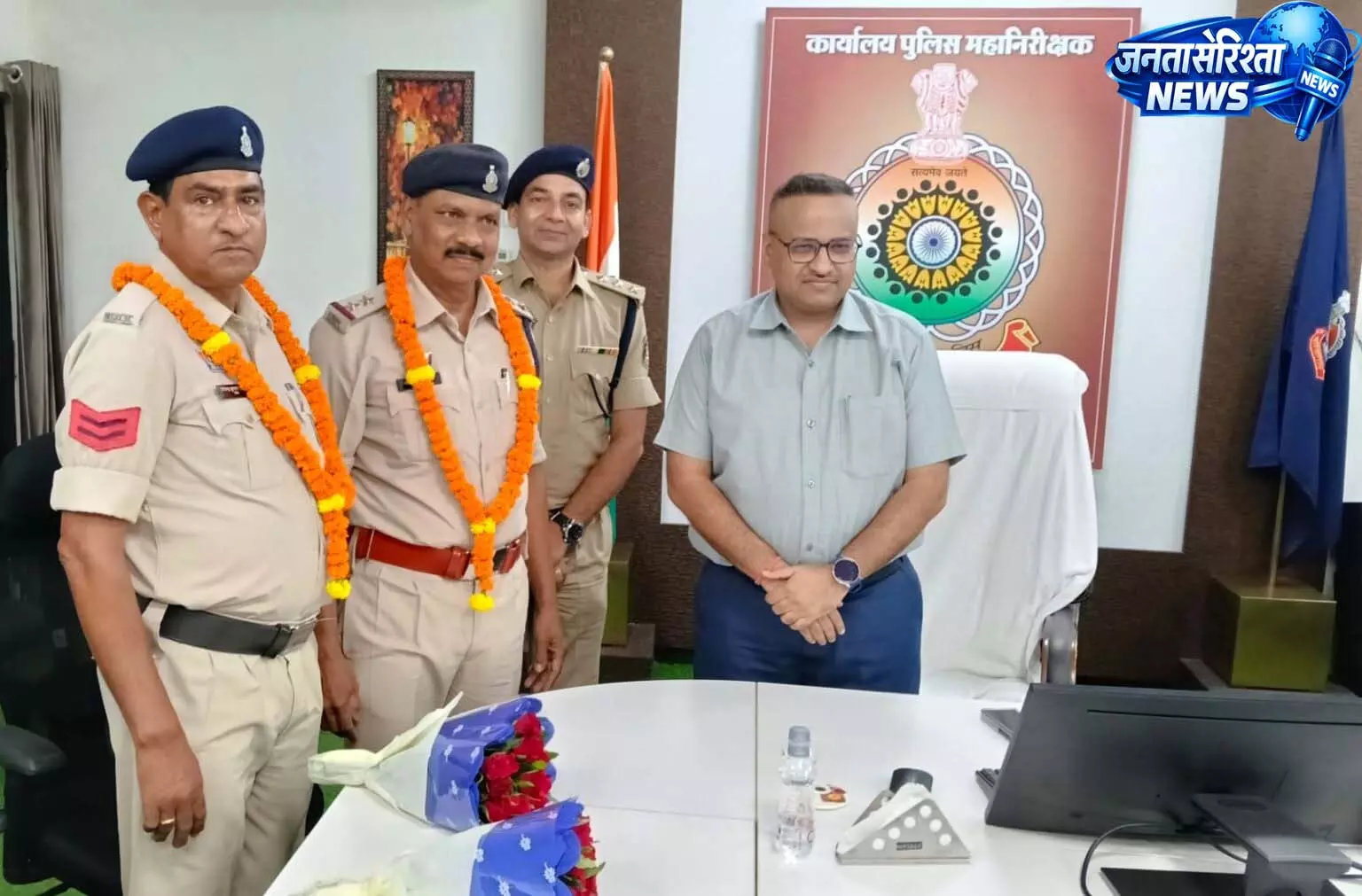 बिलासपुर रेंज कार्यालय में दो पुलिस अधिकारियों को भावभीनी विदाई बिलासपुर रेंज कार्यालय में दो पुलिस अधिकारियों को भावभीनी विदाई