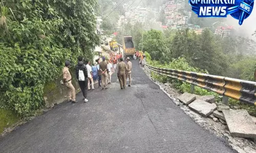 चांदमारी-गोसखान दारा रोड की बदलेगी तस्वीर, लंबे इंतजार के बाद मरम्मत शुरू