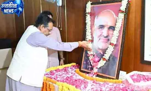Delhi के पूर्व सीएम साहिब वर्मा को नेताओं ने दी श्रद्धांजलि Delhi के पूर्व सीएम साहिब वर्मा को नेताओं ने दी श्रद्धांजलि