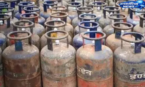 LPG कीमतों में राहत: कमर्शियल गैस सिलेंडर 183.50 रुपये सस्ता