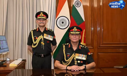 Delhi : जनरल धीरज सेठ ने 31वें आर्मी चीफ के रूप में संभाला पद Delhi : जनरल धीरज सेठ ने 31वें आर्मी चीफ के रूप में संभाला पद
