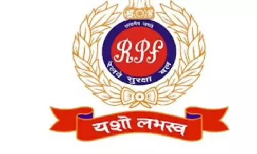 RPF ‘ऑपरेशन अमानत’: सिकंदराबाद में 6 महीनों में 2.24 करोड़ का खोया सामान बरामद RPF ‘ऑपरेशन अमानत’: सिकंदराबाद में 6 महीनों में 2.24 करोड़ का खोया सामान बरामद