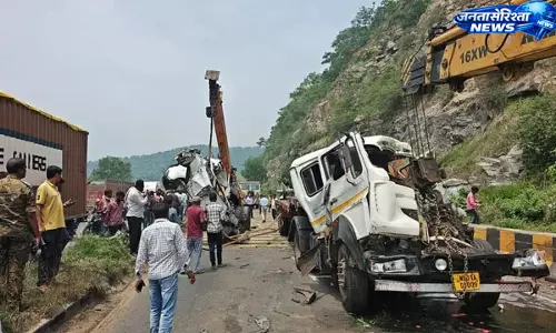 Jharkhand : चुटूपालू घाटी में भीषण हादसा, कई वाहन टकराए