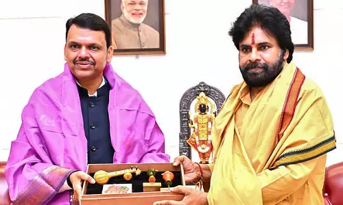 Pawan Kalyan ने महाराष्ट्र के CM फडणवीस के साथ पूर्वी घाट में बाघ संरक्षण पर चर्चा की