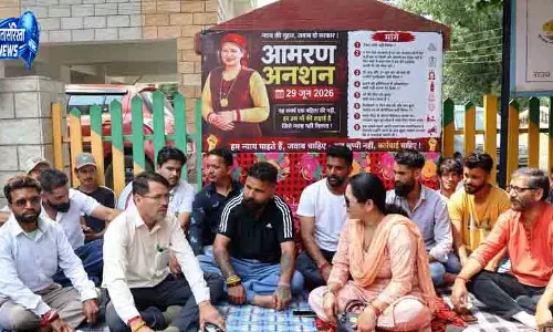 Kullu मामला: न्याय के लिए अनशन पर बैठे कार्यकर्ता
