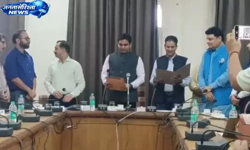 धर्मशाला नगर निगम में मेयर और डिप्टी मेयर का चुनाव सम्पन्न, नई नेतृत्व टीम बनी धर्मशाला नगर निगम में मेयर और डिप्टी मेयर का चुनाव सम्पन्न, नई नेतृत्व टीम बनी