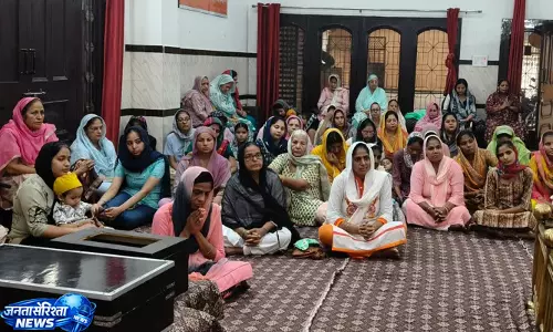 Prakash Parv पर देवबंद में उमड़ी संगत, गूंजा भक्ति का माहौल Prakash Parv पर देवबंद में उमड़ी संगत, गूंजा भक्ति का माहौल