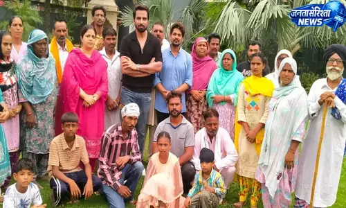 सोनू सूद और मालविका सूद की पहल ‘छत आपकी-जिम्मेदारी हमारी’ पहल बनी जरूरतमंदों का सहारा सोनू सूद और मालविका सूद की पहल ‘छत आपकी-जिम्मेदारी हमारी’ पहल बनी जरूरतमंदों का सहारा